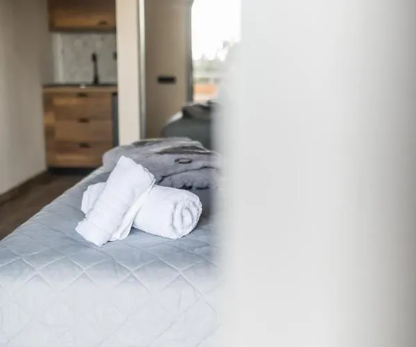 Seven Keys Luxury Suites Апартаменты *