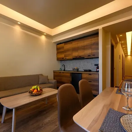 Seven Keys Luxury Suites Apartament