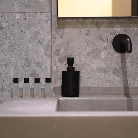 아파트 Seven Keys Luxury Suites *