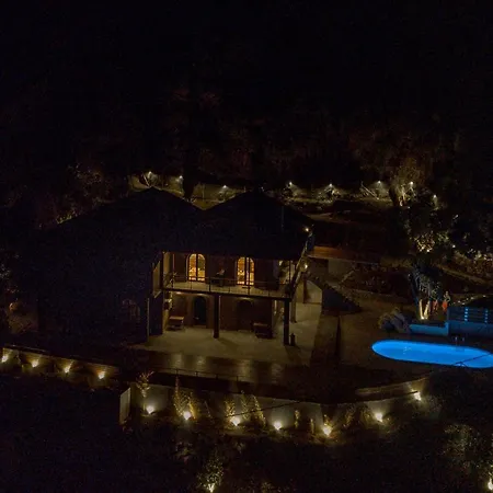 Seven Keys Luxury Suites Apartament