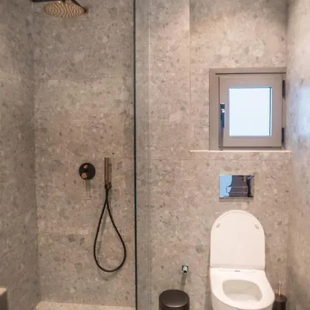 Seven Keys Luxury Suites Apartament