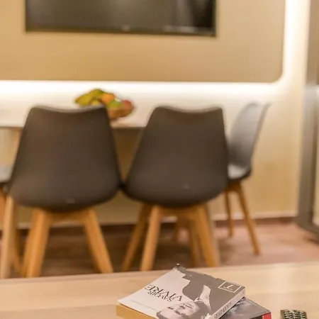 Seven Keys Luxury Suites Apartament Achílleion