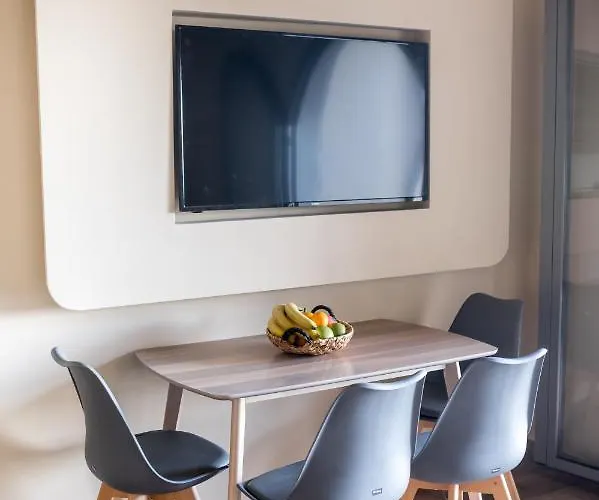 Daire Seven Keys Luxury Suites *